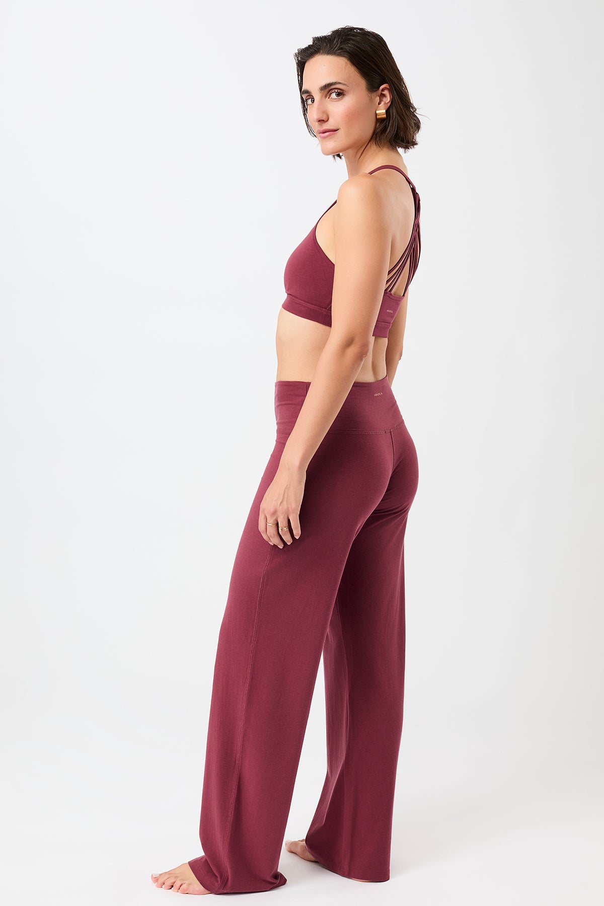 Mandala Fitness Hose Rot Outfit Seite - Wide Leg Pants