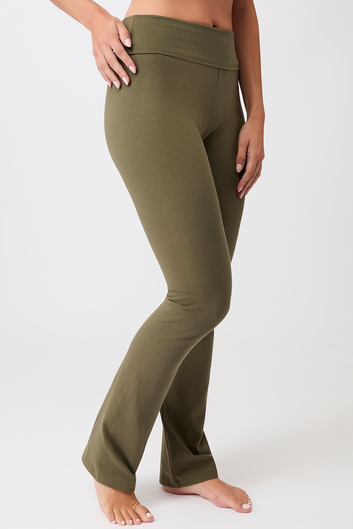Mandala Fitness Pant Grün Seite - Classic Rolldown