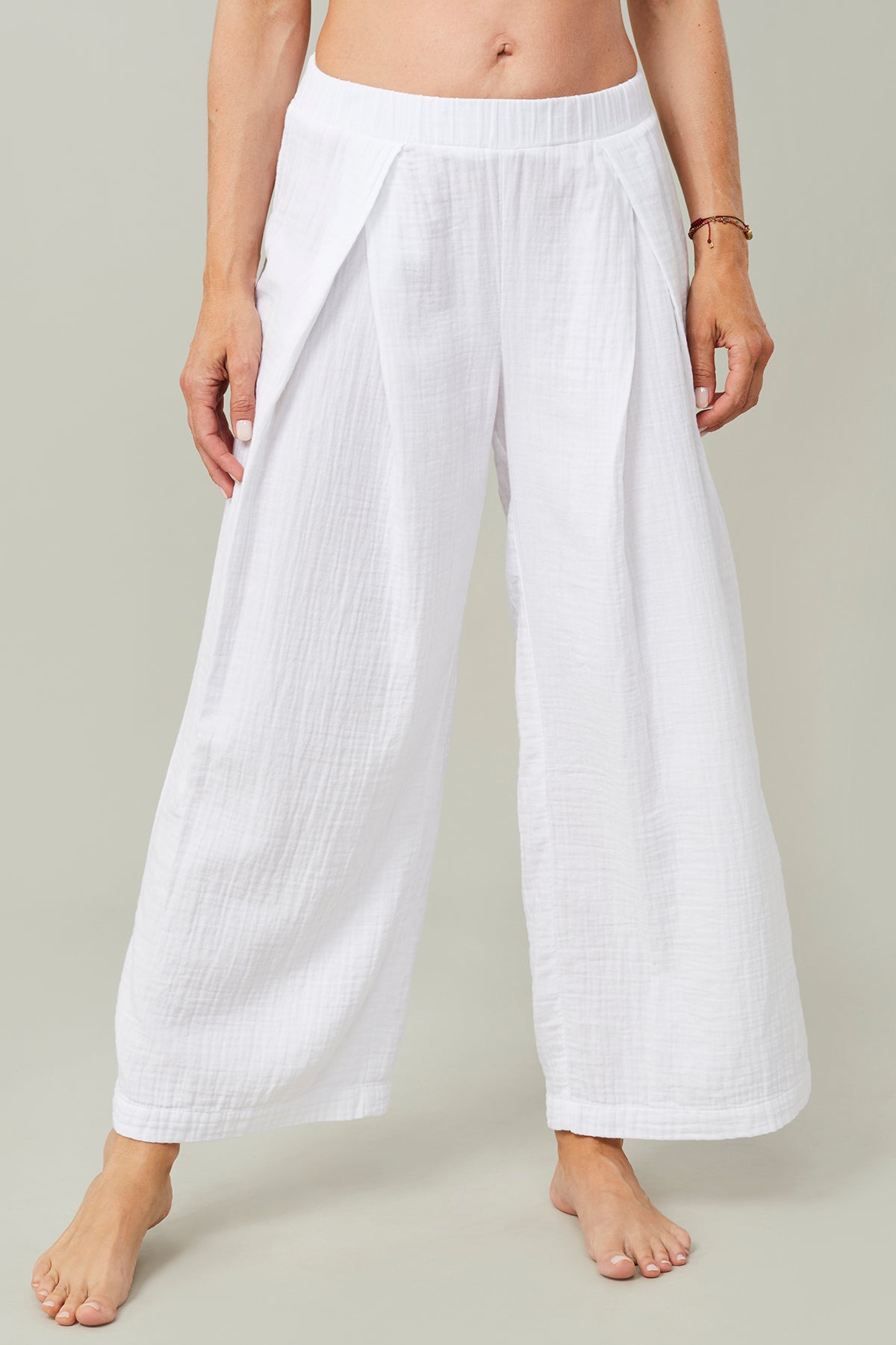 Mandala Yoga Pant Weiß Front - Nomad Pants