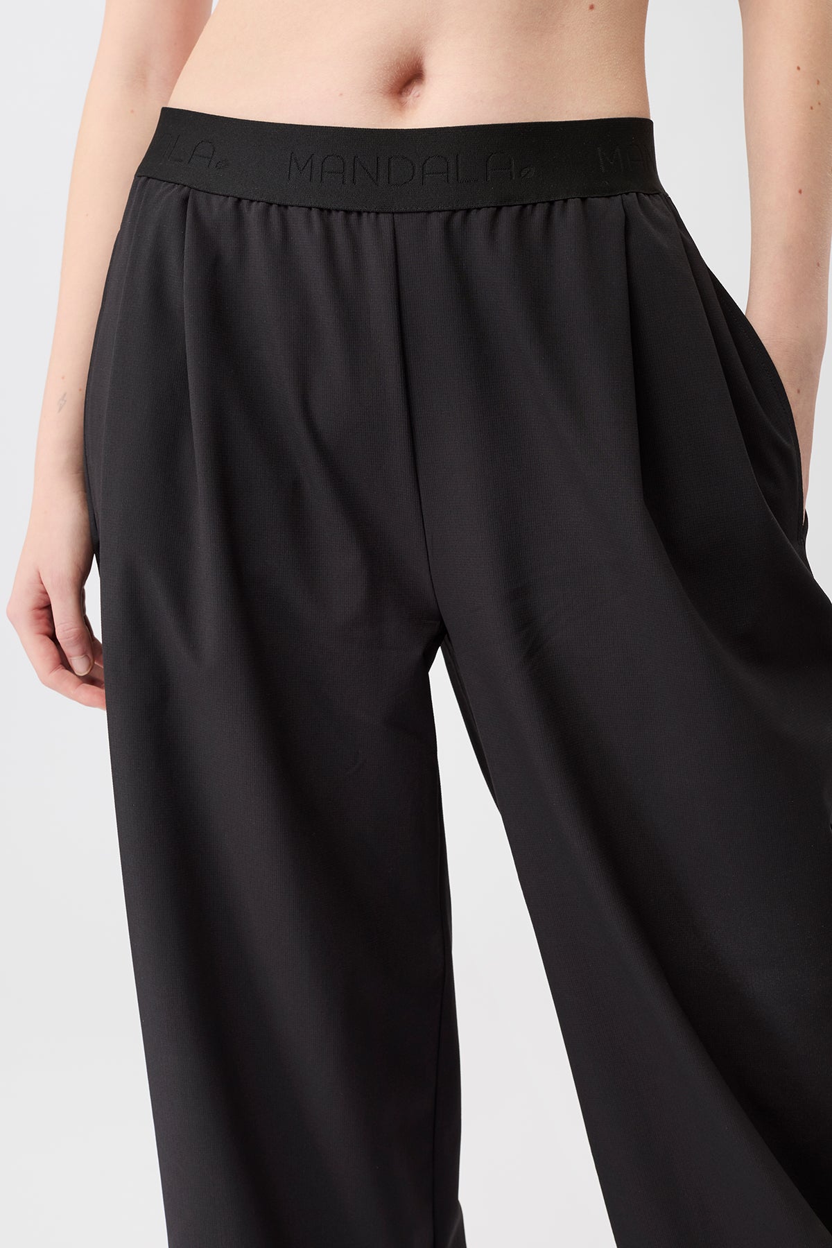 Mandala Fitness Hose Schwarz Detail - All Day Long Pants