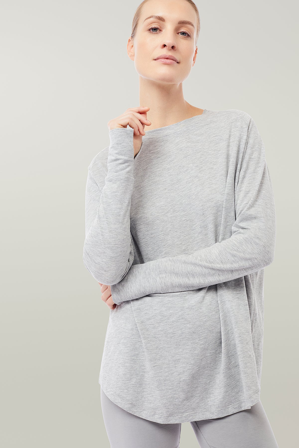Mandala Yoga Shirt Grau Front - Active Long Sleeve