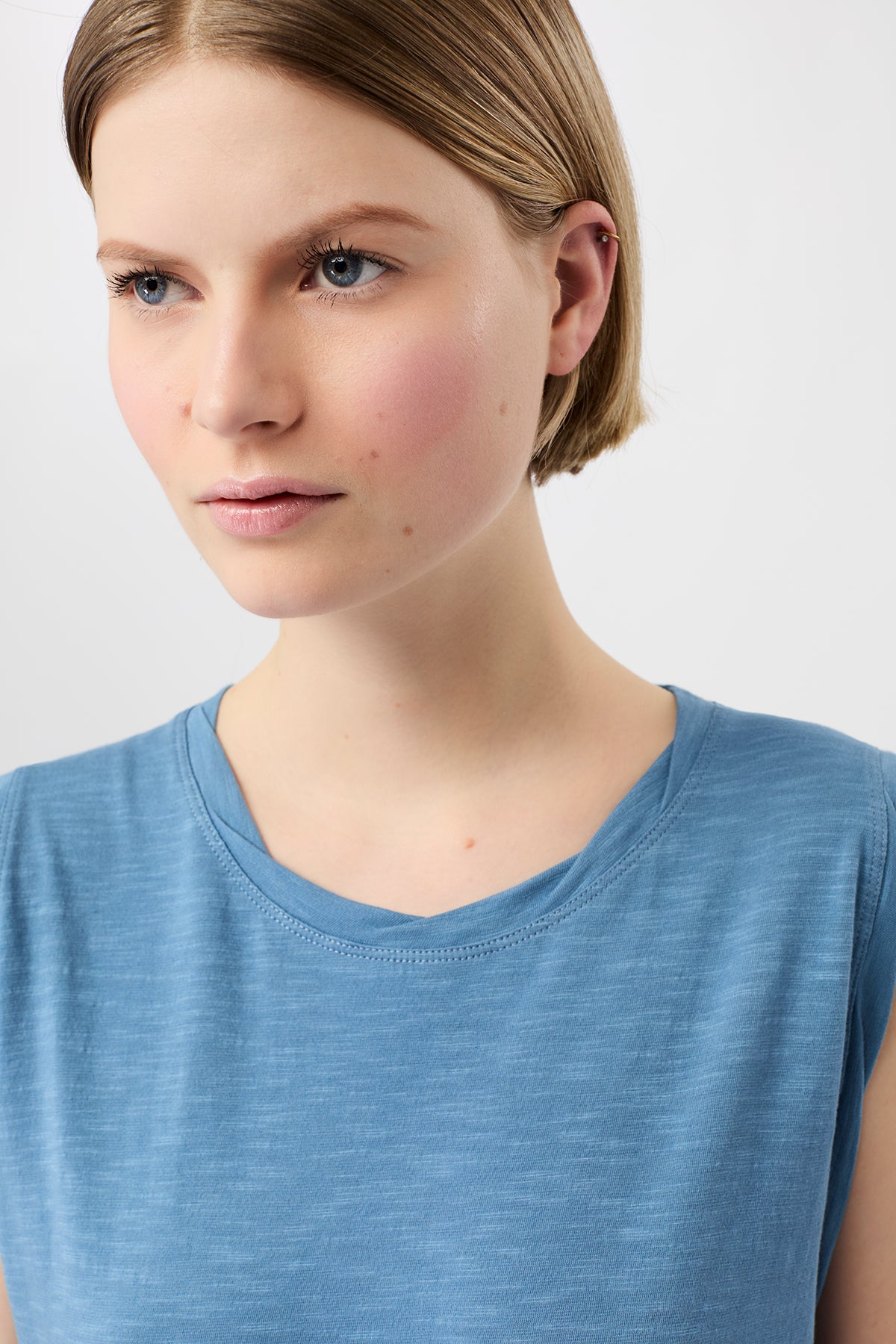 Mandala Sport Top Blau Detail - Daily Tank