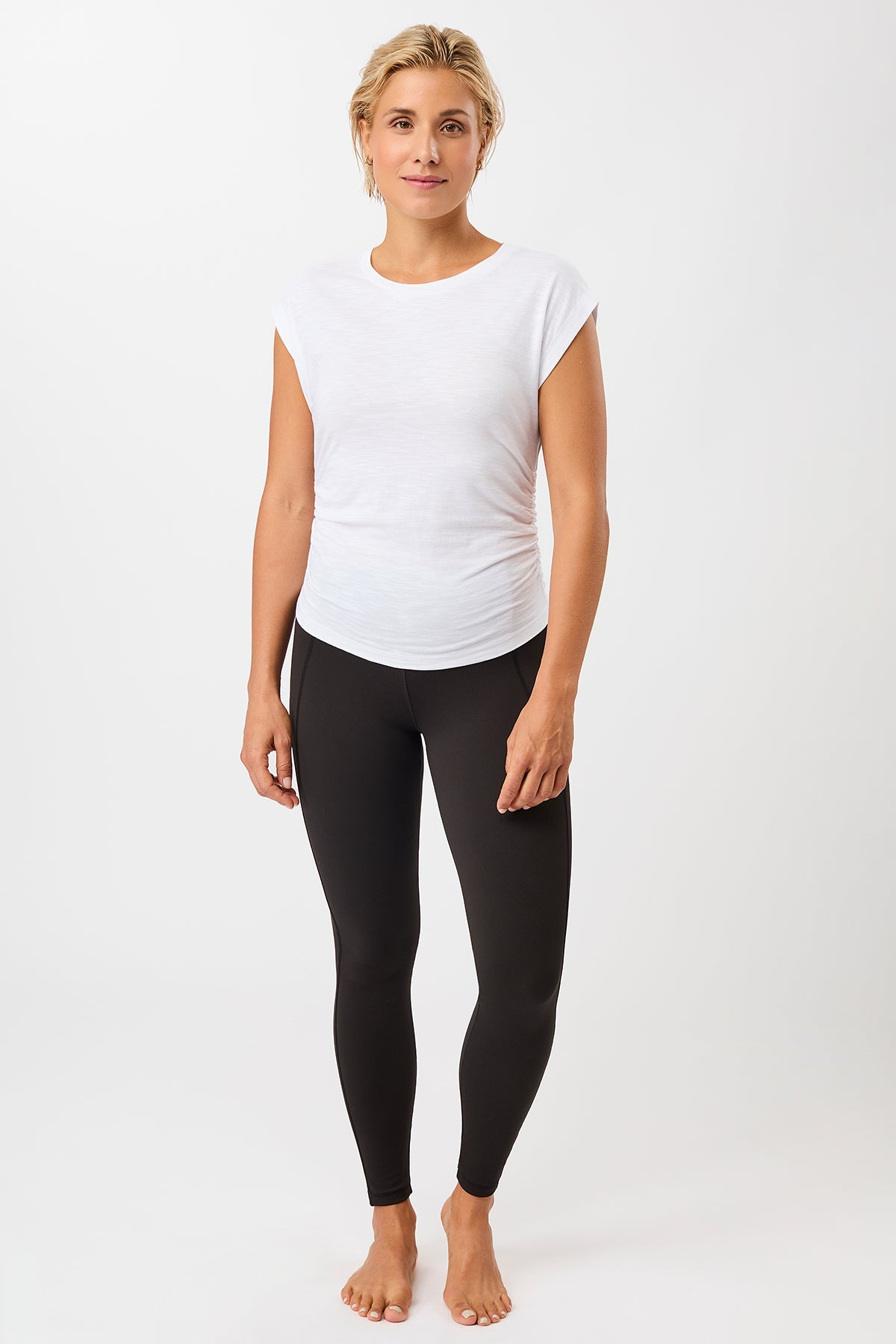 Mandala Active Top Weiss Outfit Front - Side Ruffled Top
