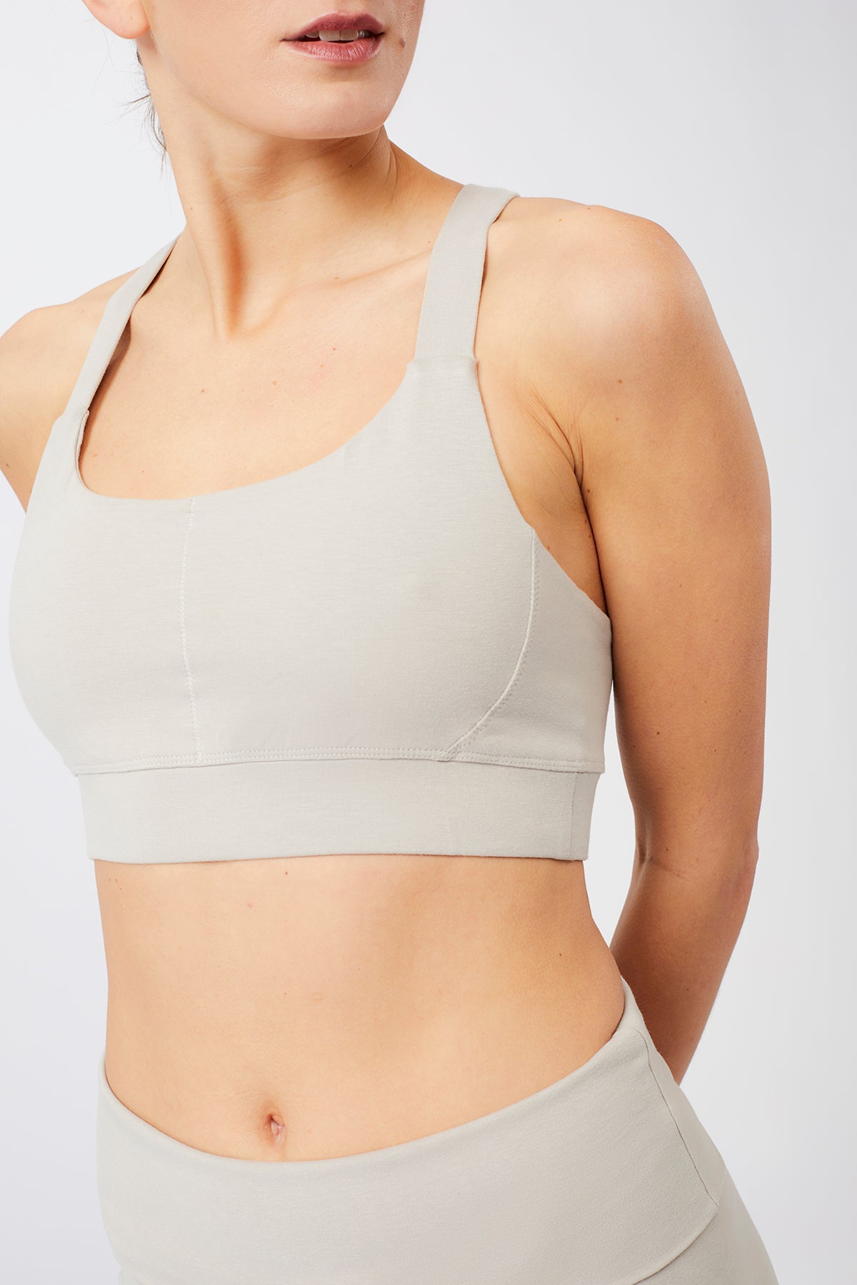Extra Support Bra + Roll Down Pants (Pistacchio)