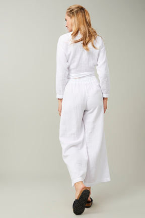 Mandala Yoga Jacke Weiß Outfit Rückseite - Wrap Top