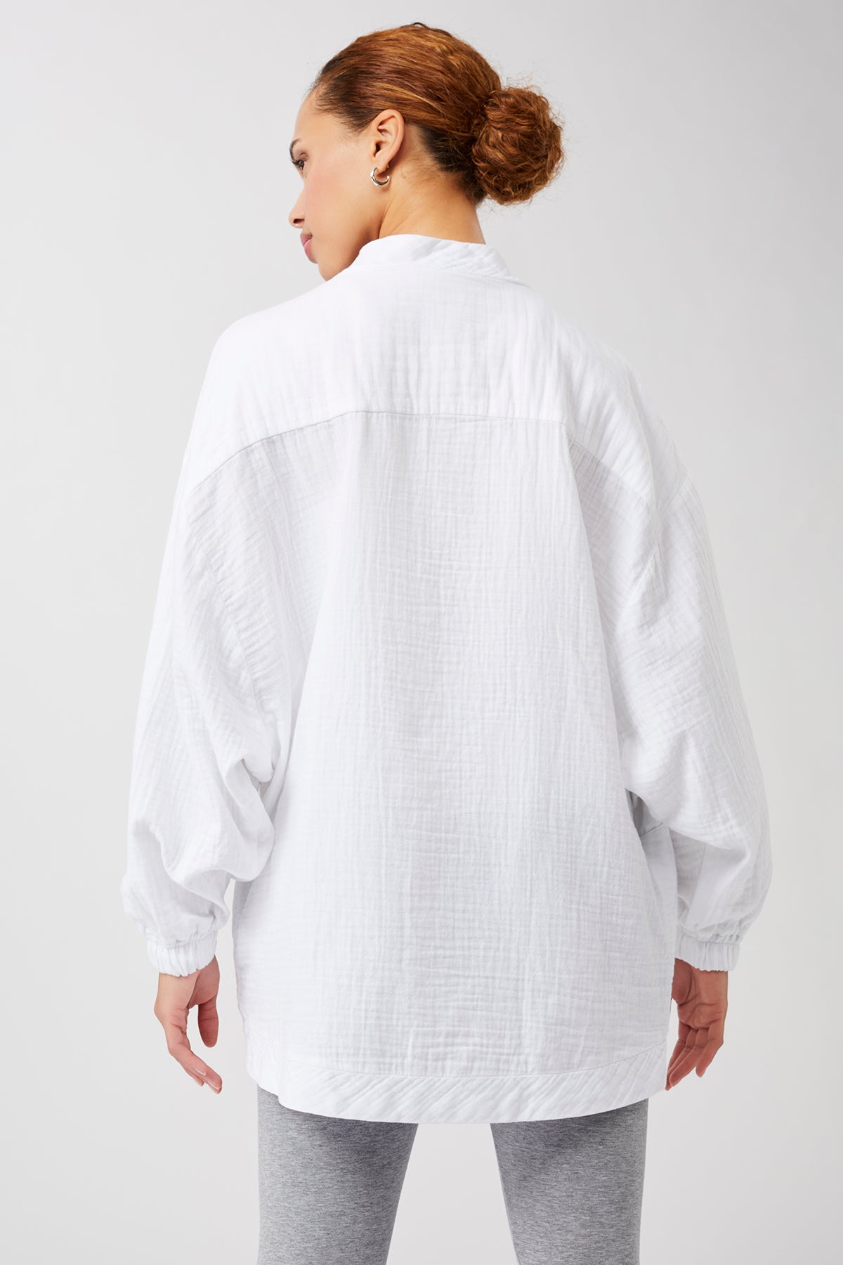 Mandala Yoga Jacke Weiß Rückseite - Kimono