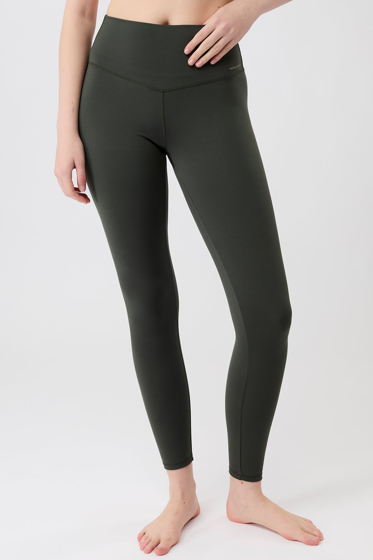 Mandala Sport Legging Dunkelgrün Front - On Point Legging