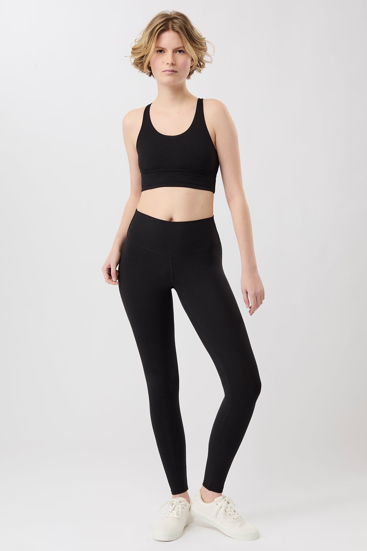 Mandala Fitness Legging Schwarz Outfit Front - Best Loved Legging