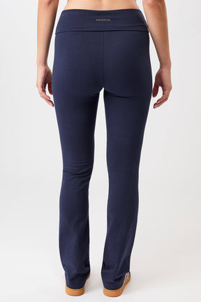 Mandala Fitness Pant Blau Rückseite - Classic Rolldown