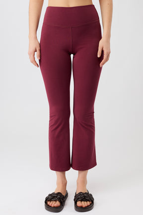 Mandala Sport Hose Rot Front - Cropped Flared Pants