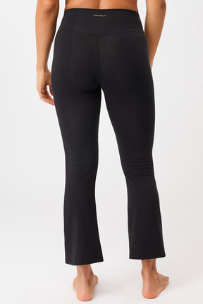 Mandala Sport Hose Schwarz Rückseite - Cropped Flared Pants