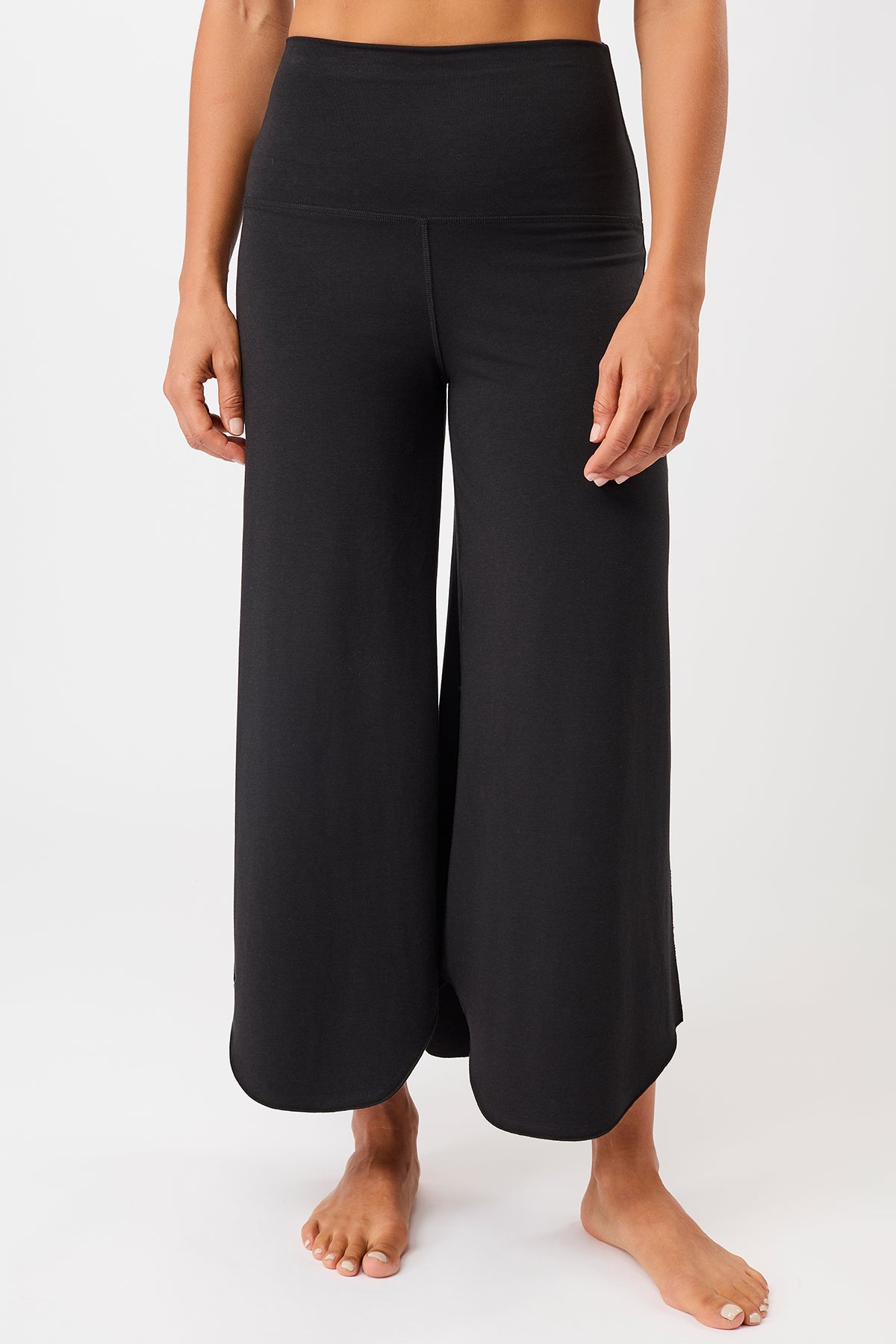 Mandala Sport Pant Schwarz Front - Tulip Pants