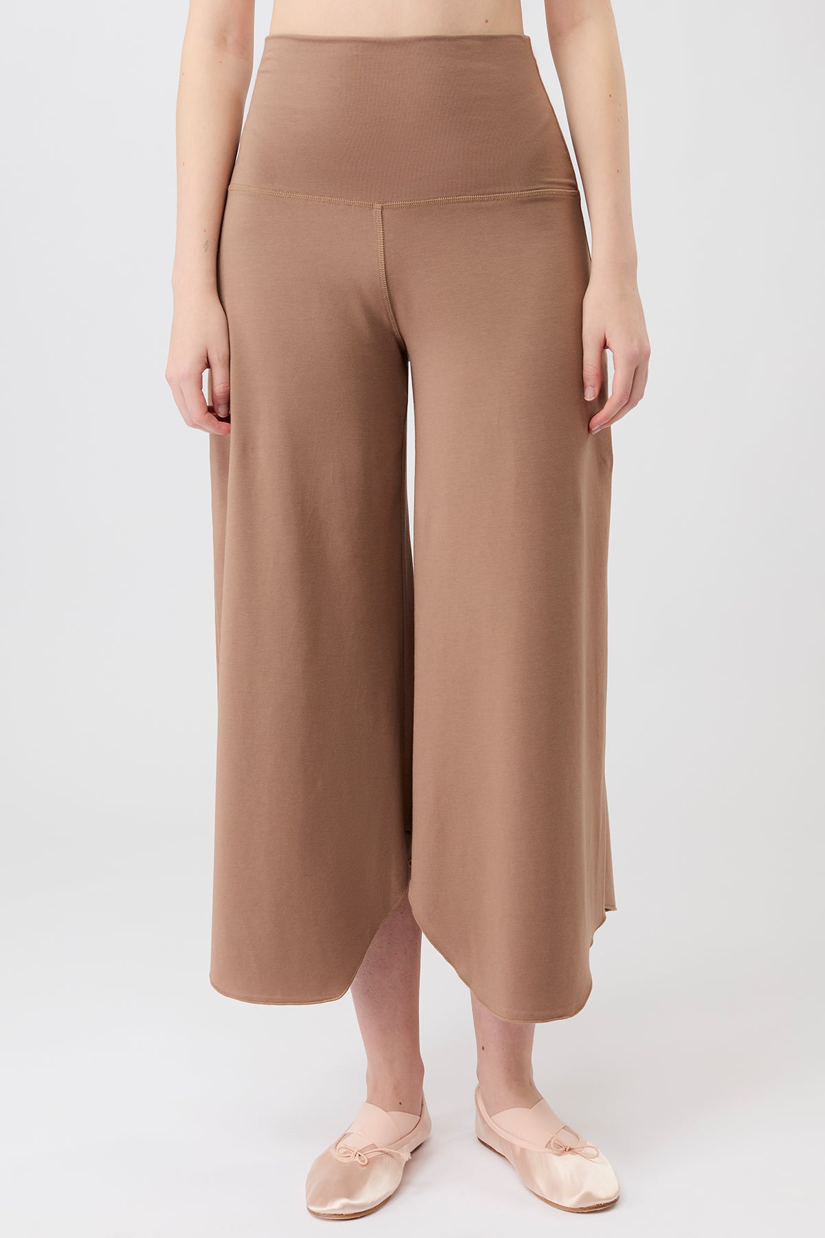 Mandala Sport Pant Braun Front - Tulip Pants