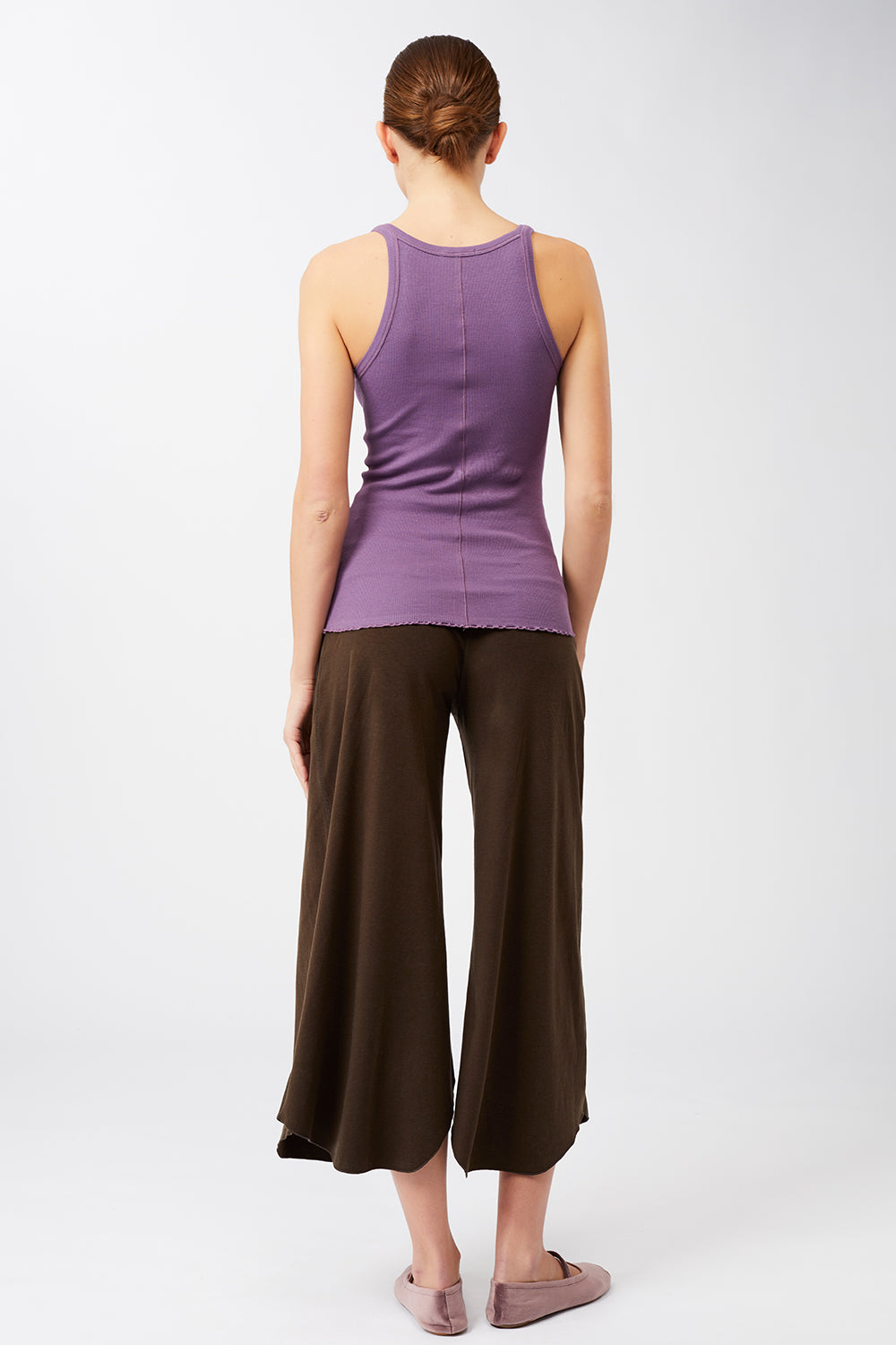 Mandala Sport Pant Braun Outfit Rückseite - Tulip Pants