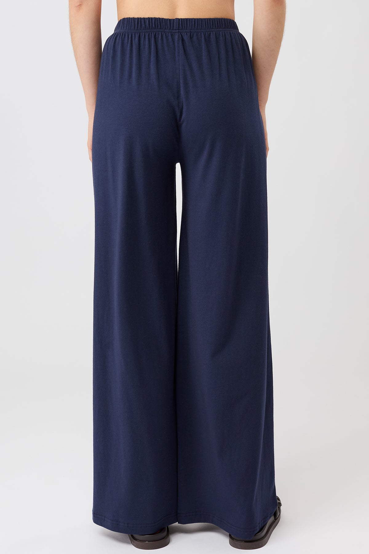 Mandala Fitness Pants Blau Rückseite - Cozy Day Pants