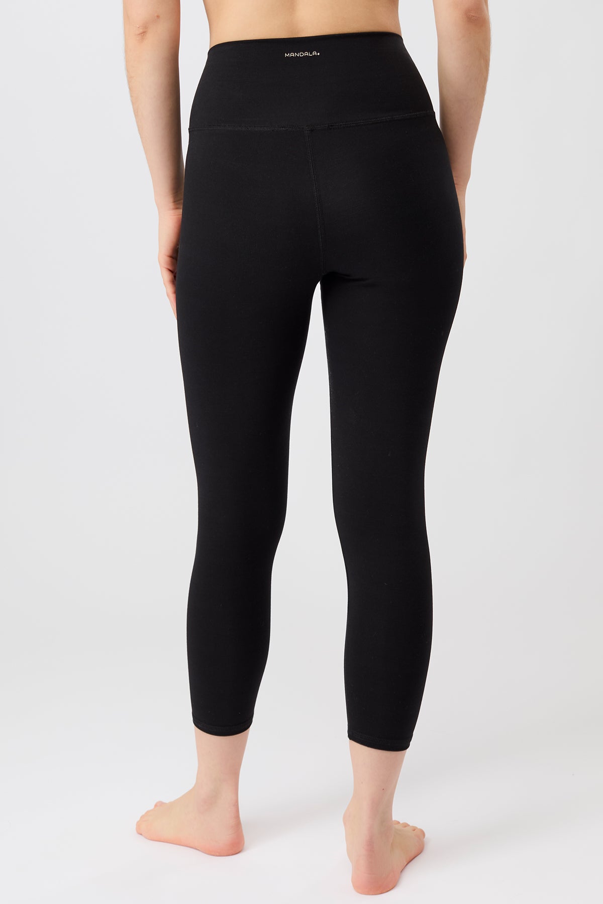 Mandala Active Legging Schwarz Rückseite - Best Cropped Legging