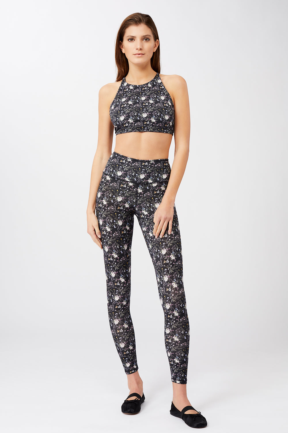 Mandala Trainings Pant Blumen Print Outfit Front - Printed Leggings