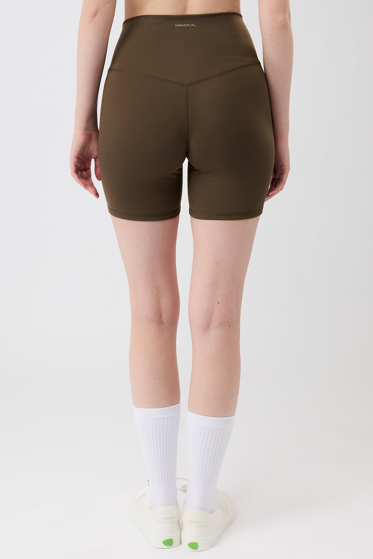 Mandala Sport Shorts Grün Rückseite - Biker Shorts