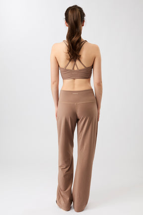 Mandala Fitness Hose Braun Outfit Rückseite - Wide Leg Pants