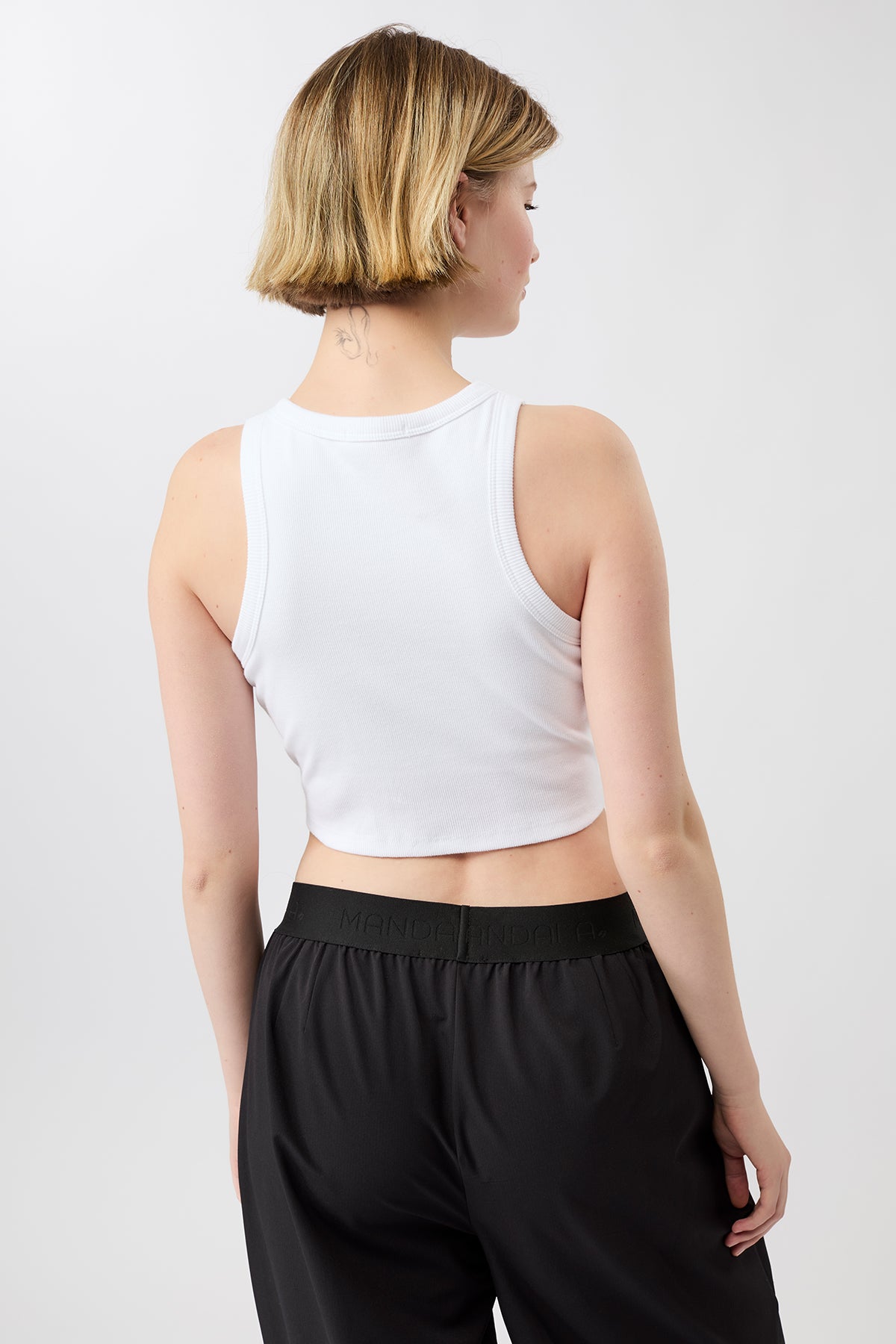 Mandala Sport Top Weiss Rückseite - Athleisure Top
