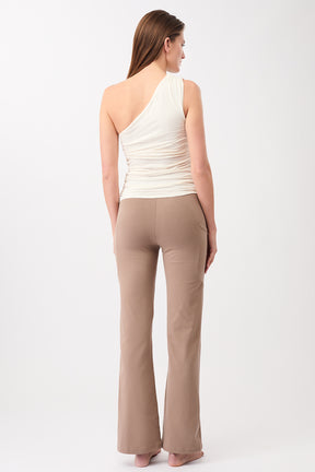 Mandala Trainings Pant Braun Outfit Rückseite - Straight Pants