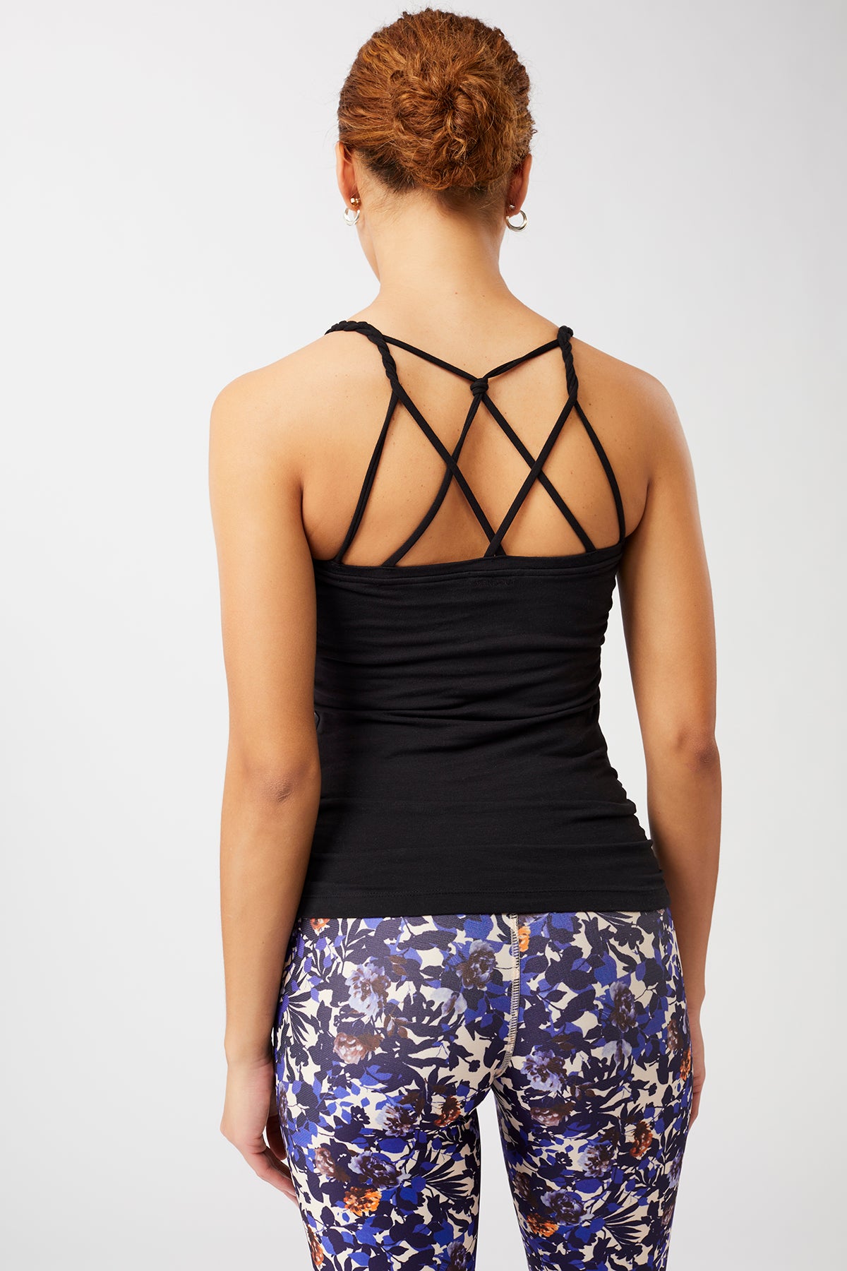 Mandala New Cable Top for women in color Black