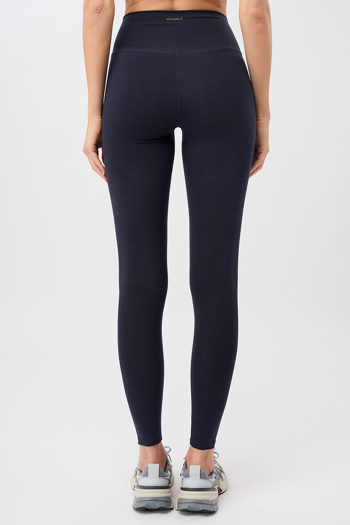 Mandala Fitness Pant Blau Rückseite - Best Loved Legging