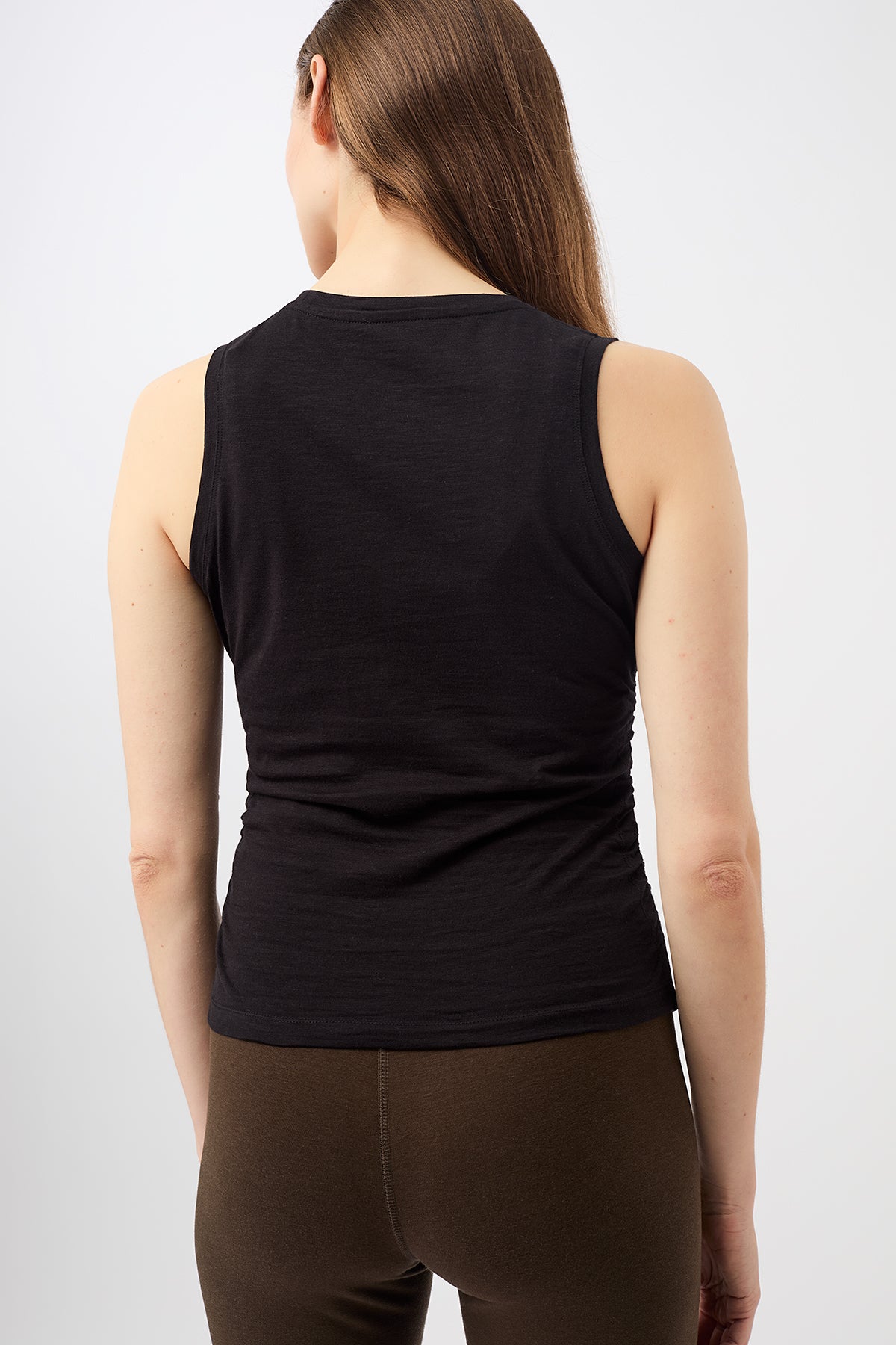 Mandala Sport Top Schwarz Rückseite - Cropped Ruffled Top