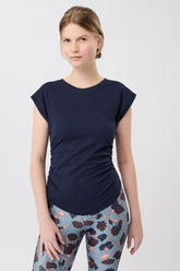 Mandala Active Top Blau Front - Side Ruffled Top