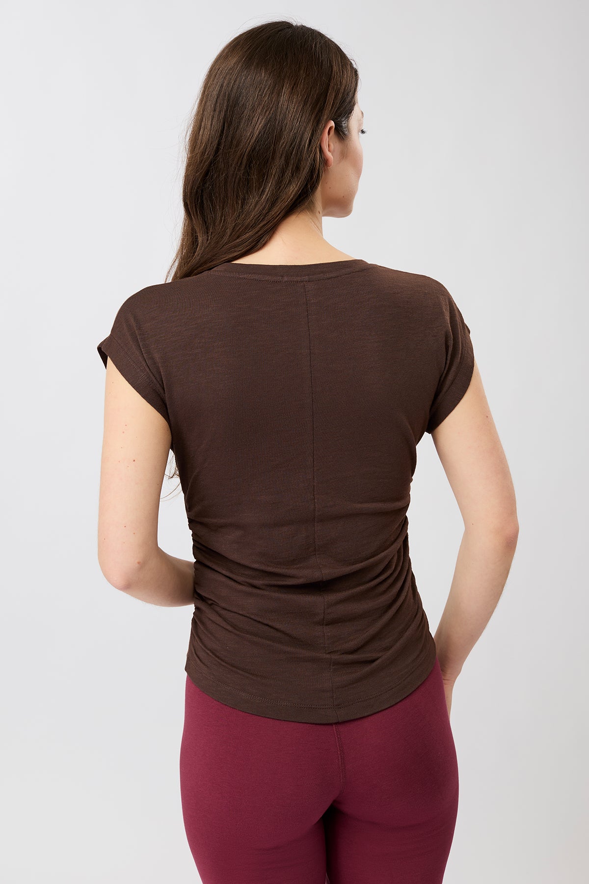 Mandala Active Top Braun Rückseite - Side Ruffled Top