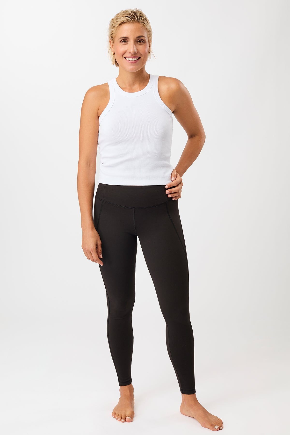 Mandala Fitness Top Weiss Outfit Front - Boy Top