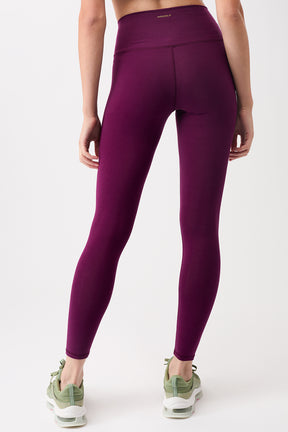 Mandala Fitness Pant Lila Rückseite - Best Loved Legging