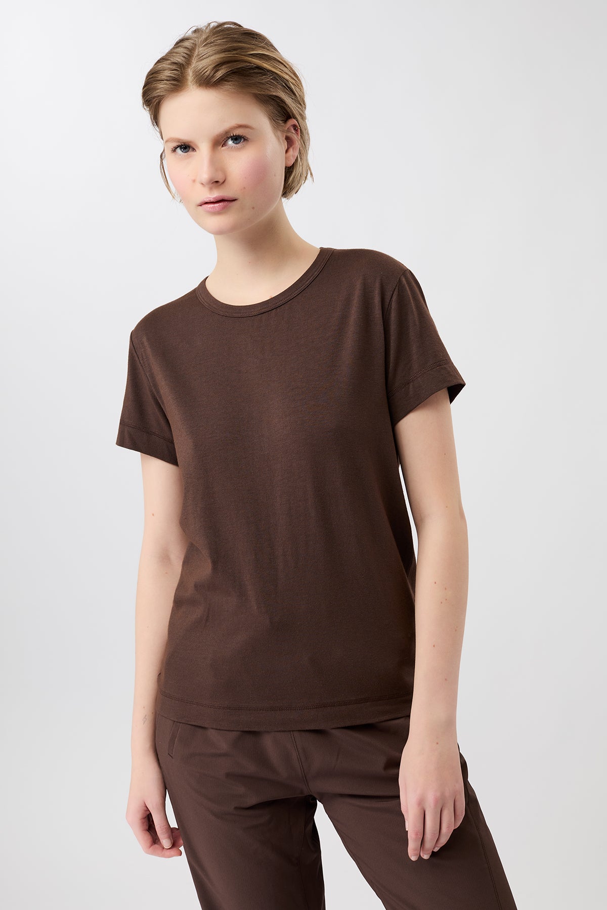 Mandala Fitness Shirt Braun Front - Rest & Recovery Tee