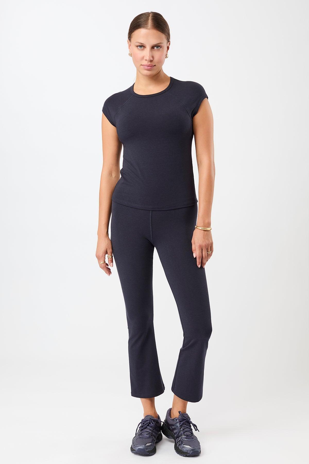Mandala Sport Shirt Blau Outfit Front - Slim Fit T-Shirt